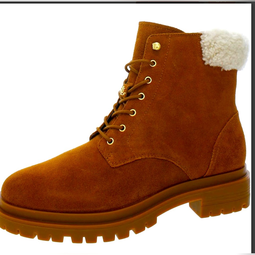 Ralph Lauren whiskey brown suede  Lace Up Boots with Shearling. Size 8. NWT.